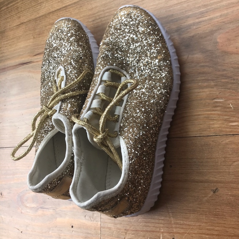 Forever 21 sparkly gold shoes